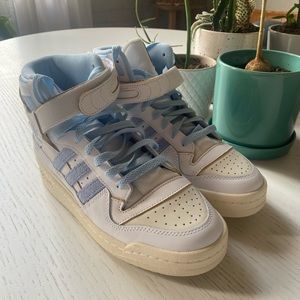 Forum 84 High ‘UNC’ - Size 7.5 M
